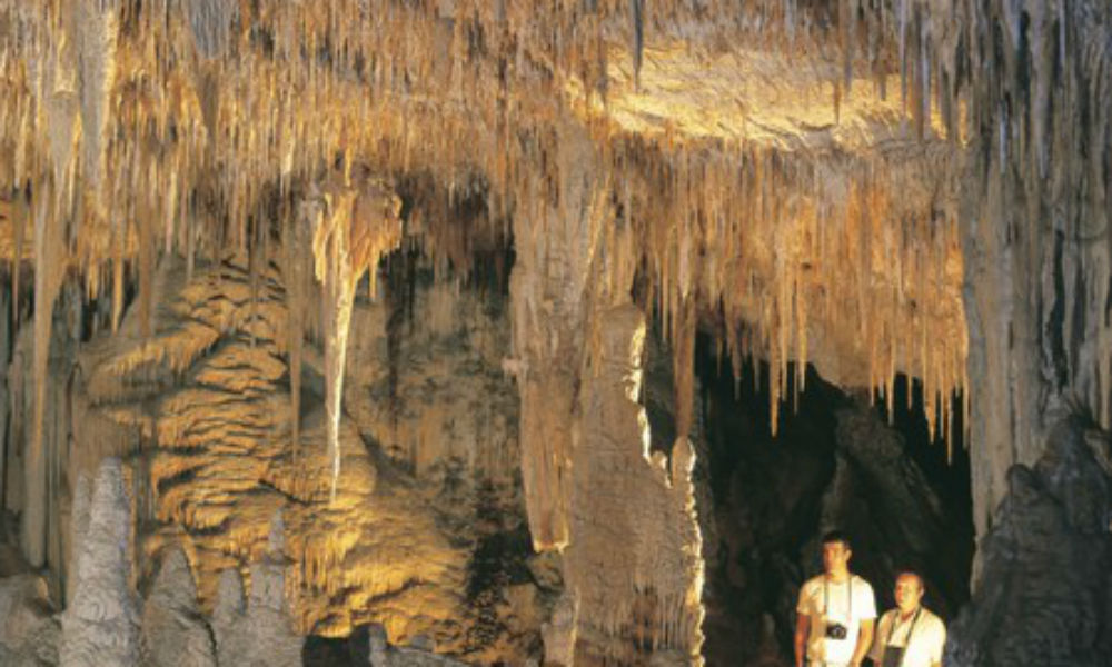 Ngligli Caves